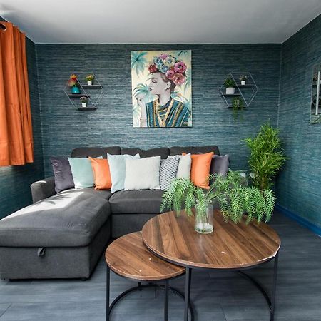 Free Parking 3 Bedroom House In Nottingham Esterno foto